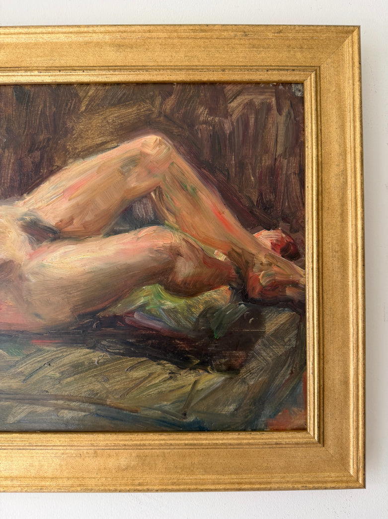 RECLINING FIGURE
