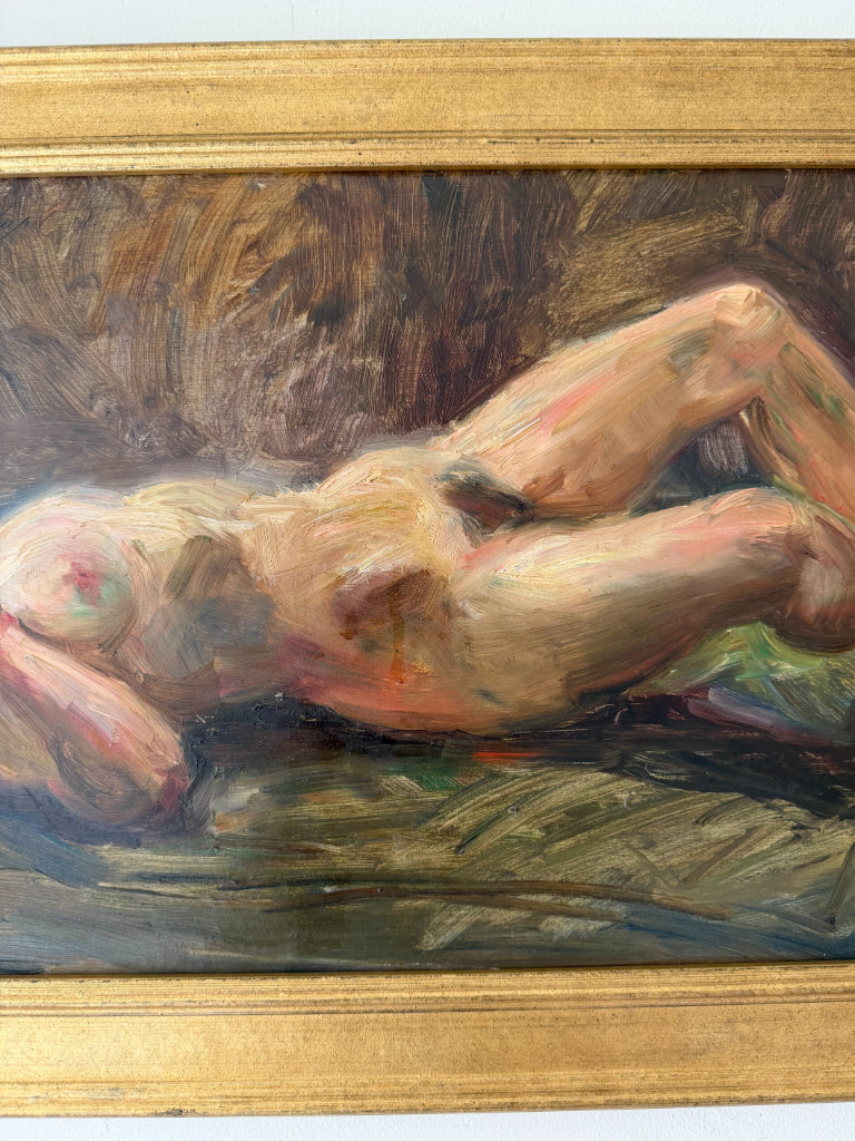 RECLINING FIGURE