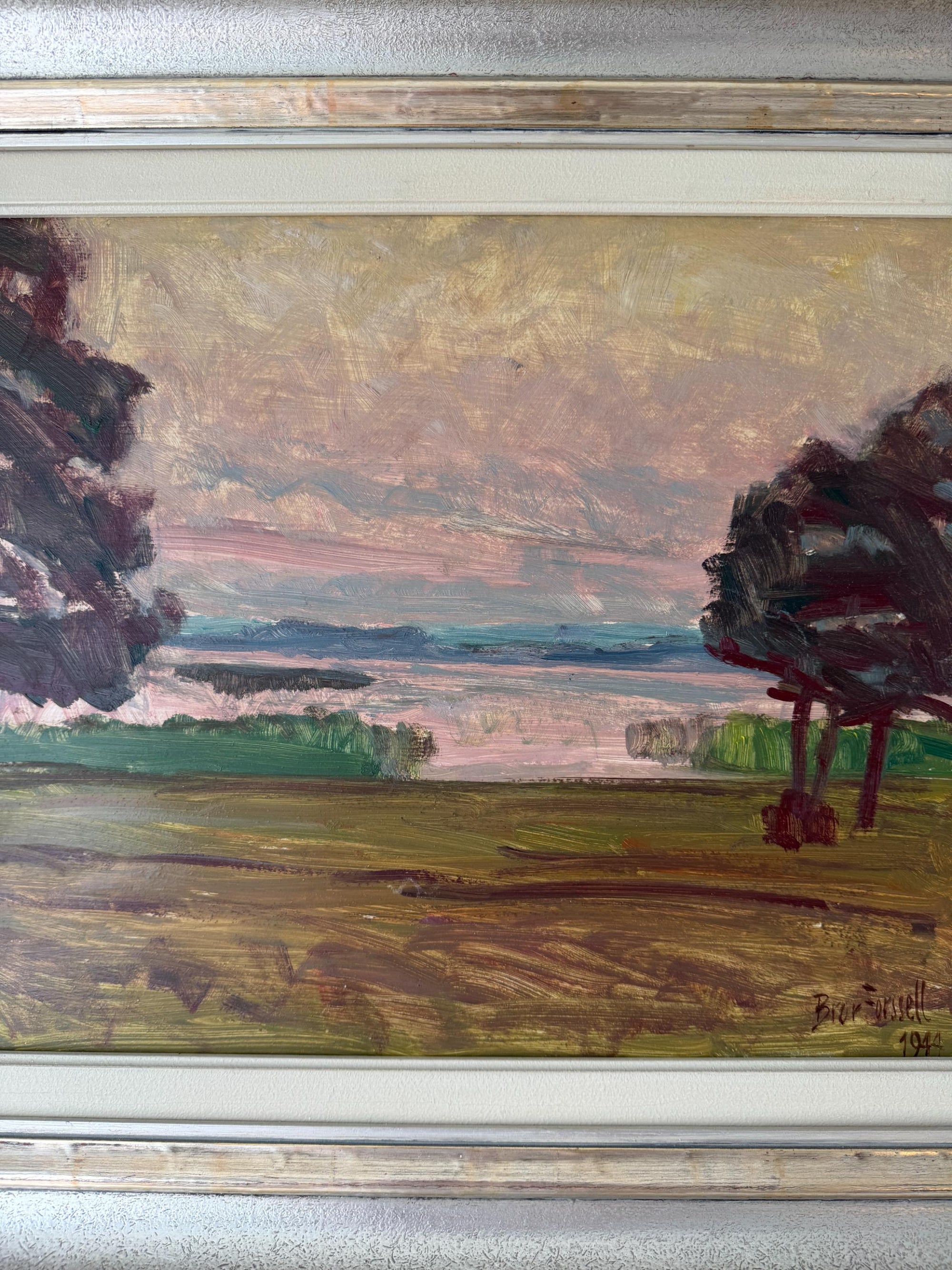 LAKESIDE