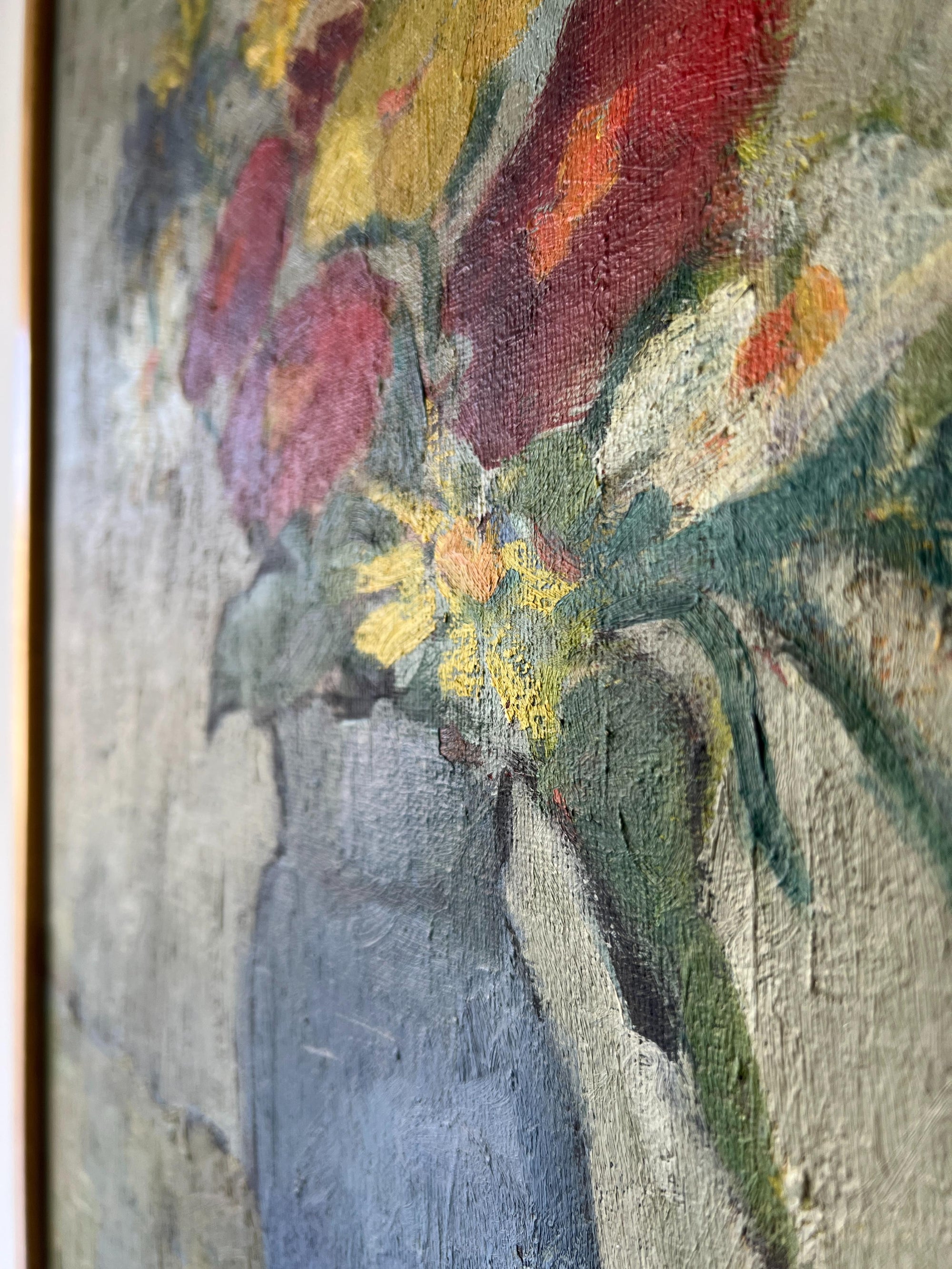 FLORAL ARRANGEMENT