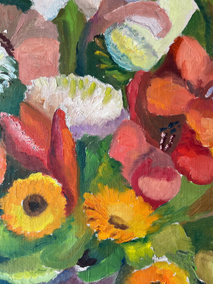 VIBRANT BOUQUET