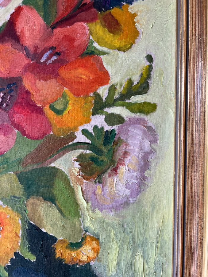 VIBRANT BOUQUET