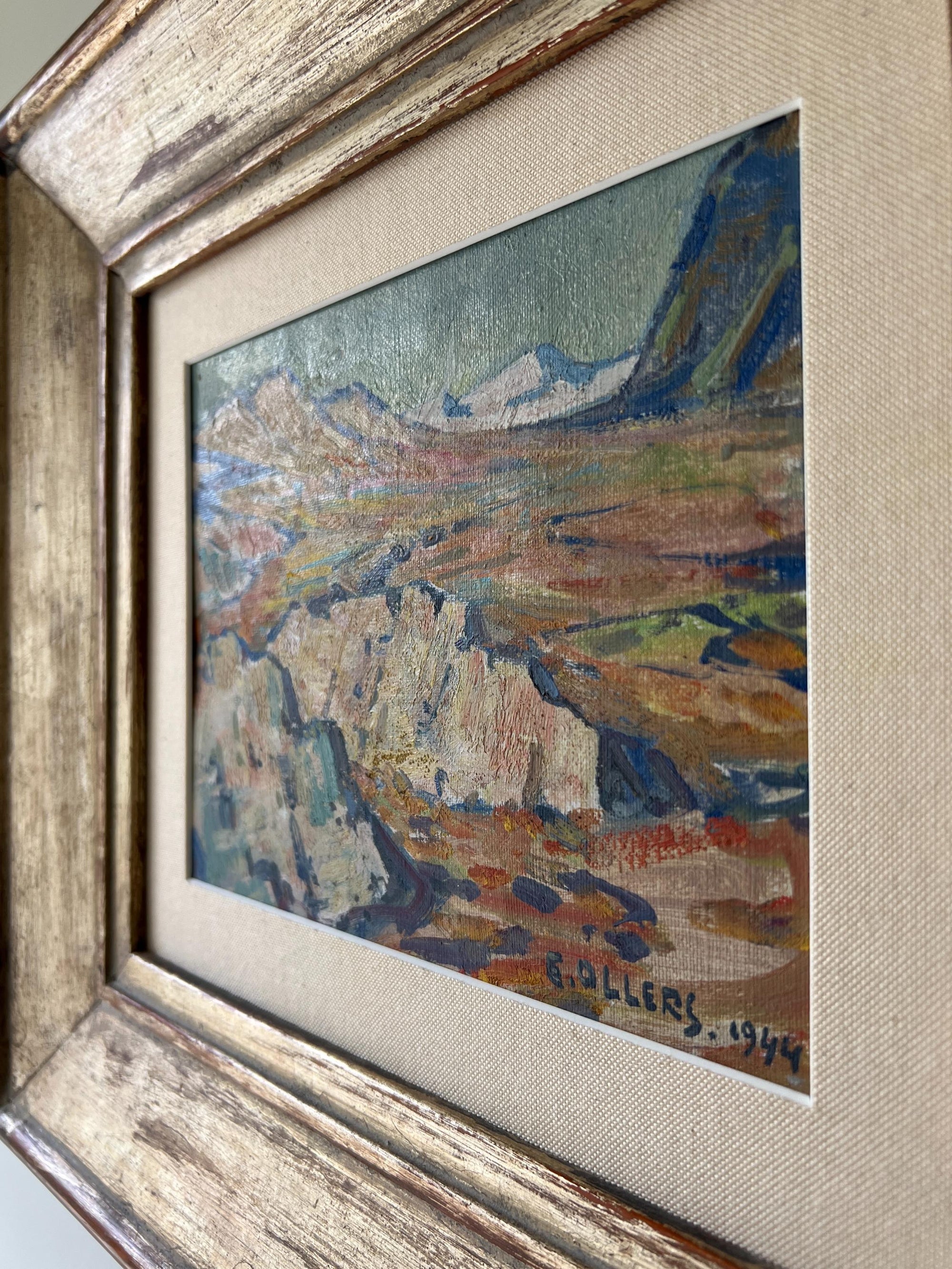 MOUNTAIN LIGHT